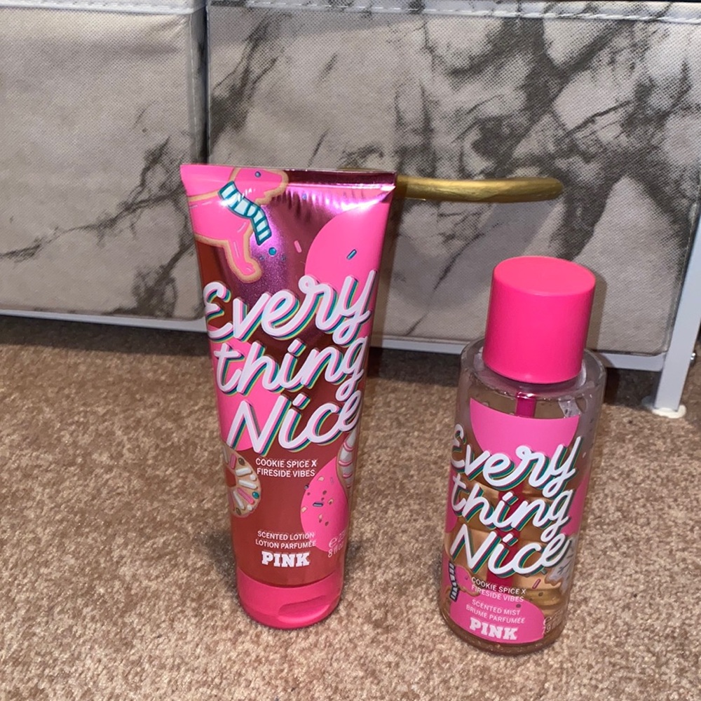 Victorias Secret PINK Everything Nice Lotion Set